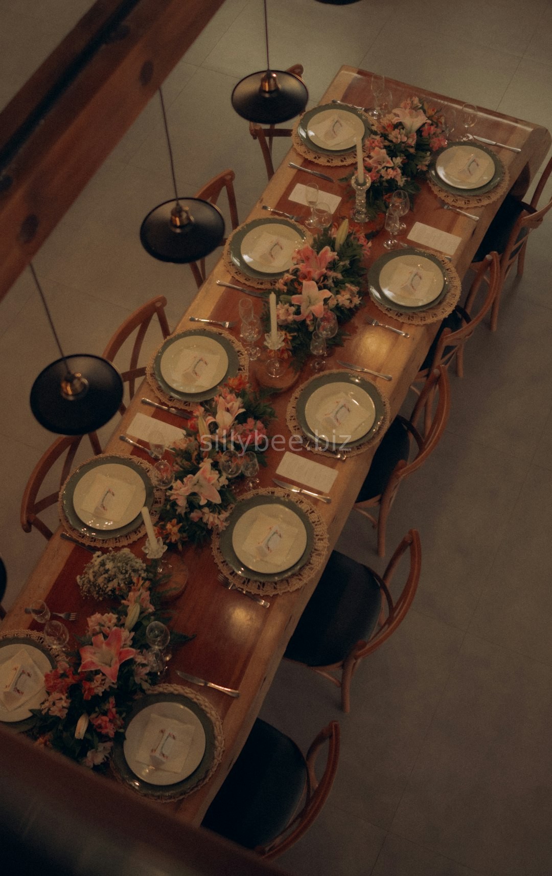 Hero Decor